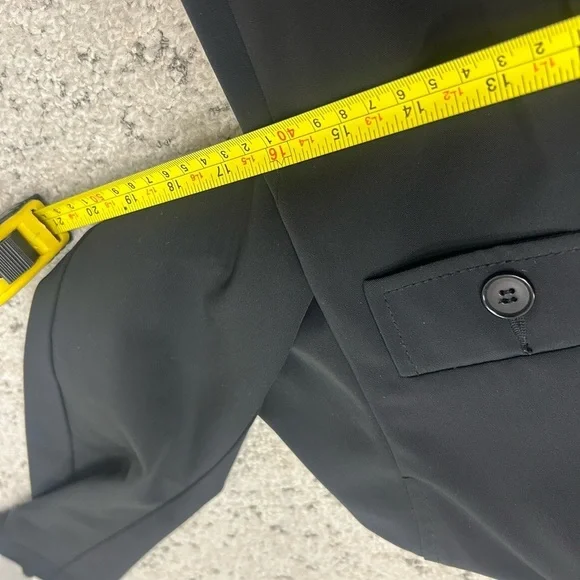 Teenflo size 8 EUC Black Blazer Structured Suit Jacket - Picture 10 of 13